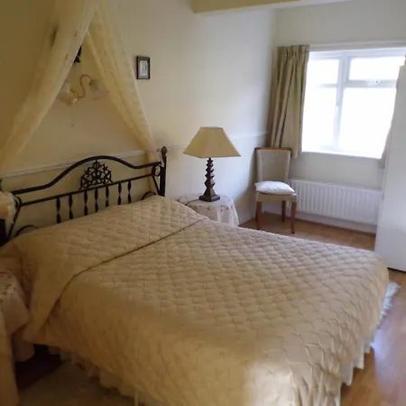 Carmels Bed & Breakfast 3*
