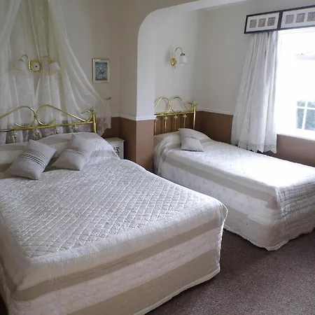 Carmels Bed & Breakfast 3*